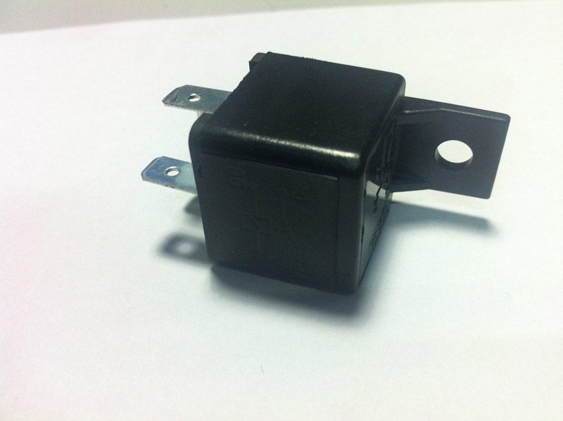 CUT OUT 4 PIN RELAY METAL