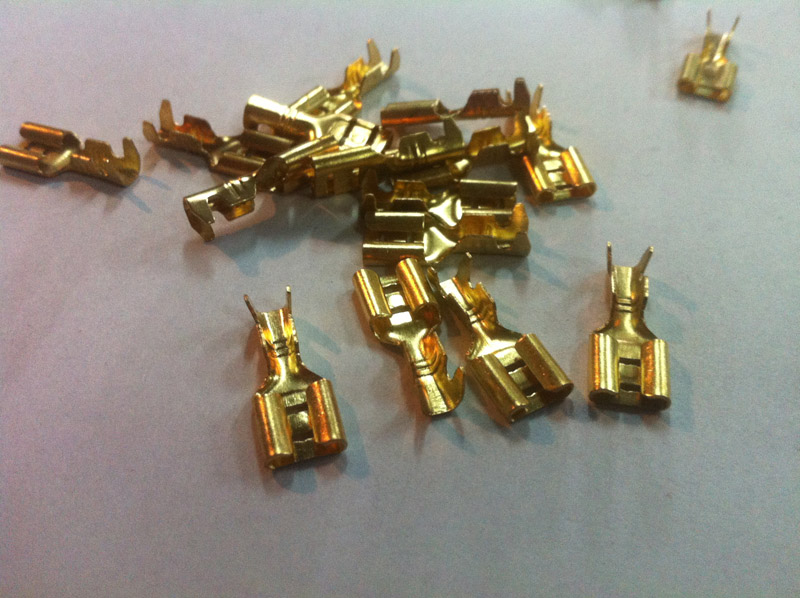 HORN CLIP 18MM HEAVY D GOLDEN