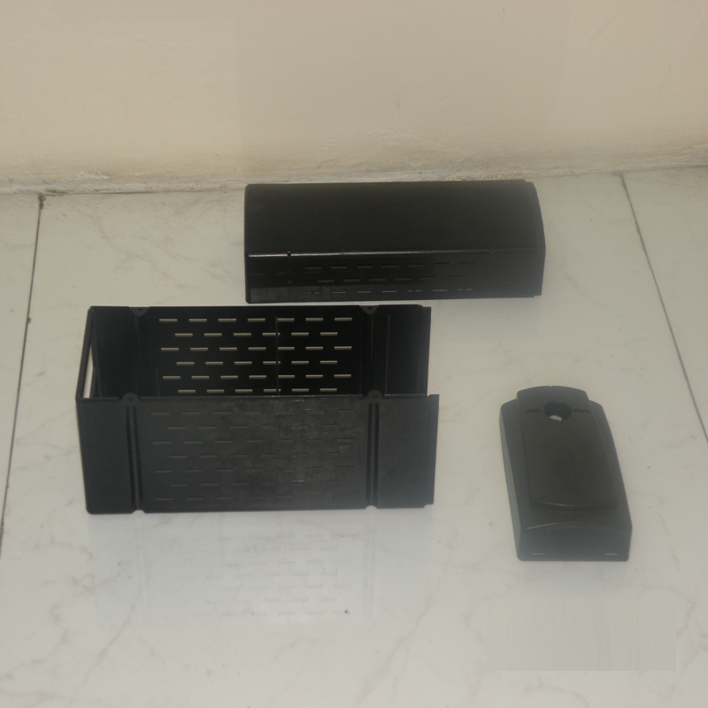 UPS MOLDS